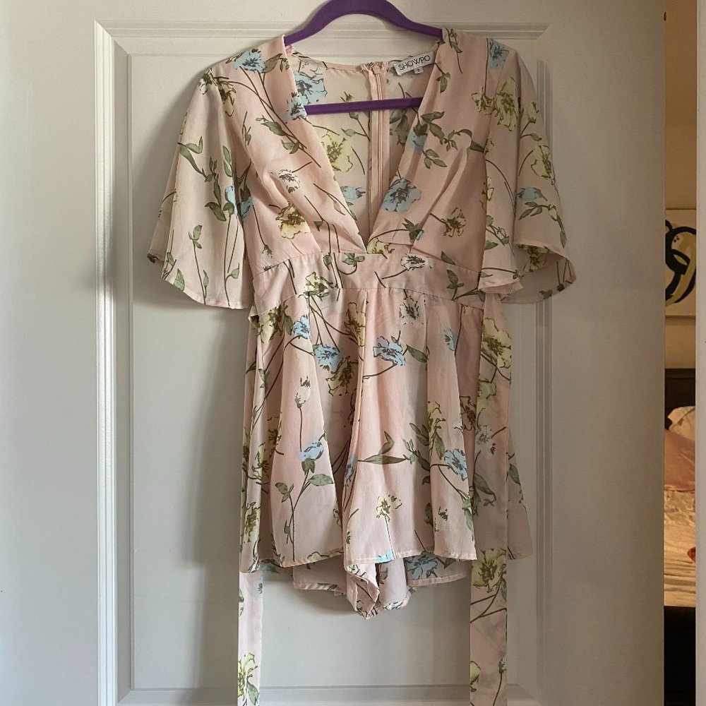 Showpo Light Pink Floral Romper with Tie Back Plunging Neckline - Size 8